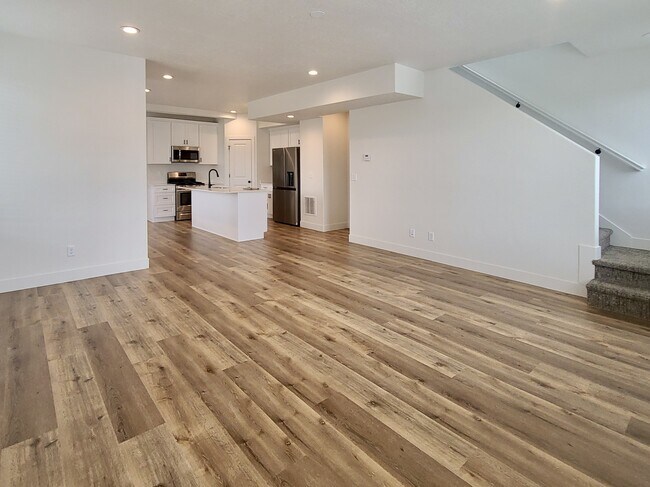 Building Photo - 1862 N 510 W