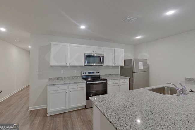 Building Photo - 366 Ironwood Ct