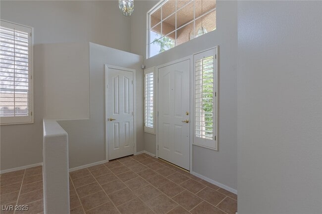 Building Photo - 2317 Sunrise Meadows Dr