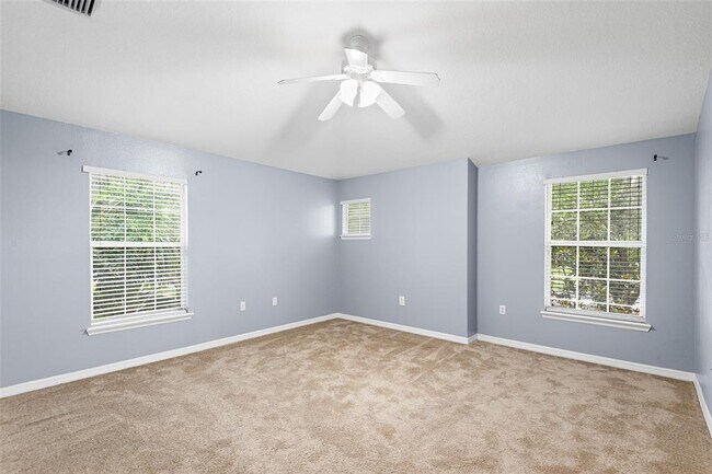 Building Photo - 6745 Breezy Palm Dr