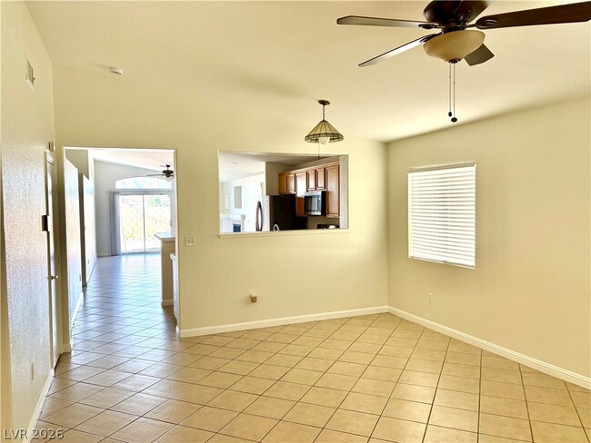 Building Photo - 8128 W Back Packer Ct