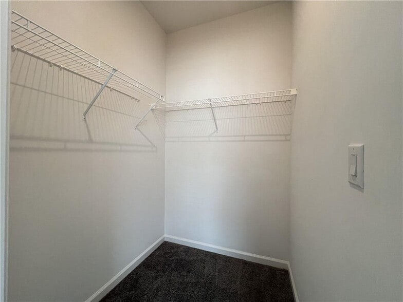 Building Photo - 2520 Whistler Wy