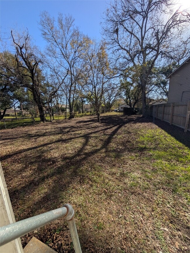 Building Photo - 2125 Nora St