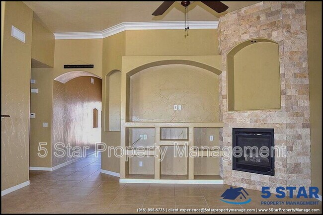 Building Photo - 14016 Rainbow Point Dr