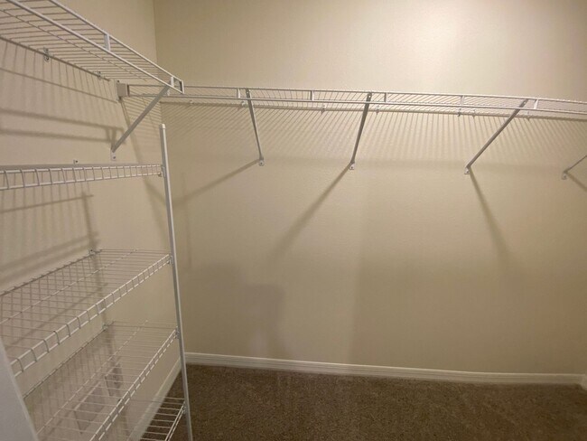 Building Photo - 3 Bedroom 2.5 Bath Townhouse in Harmony West for RENT!