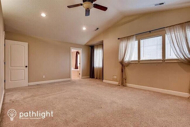 Building Photo - 15805 NE 79th Street