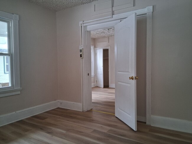 Building Photo - 58 Division St