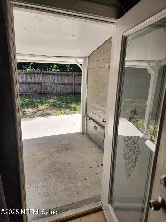 Building Photo - 11328 Trotting Horse Ln