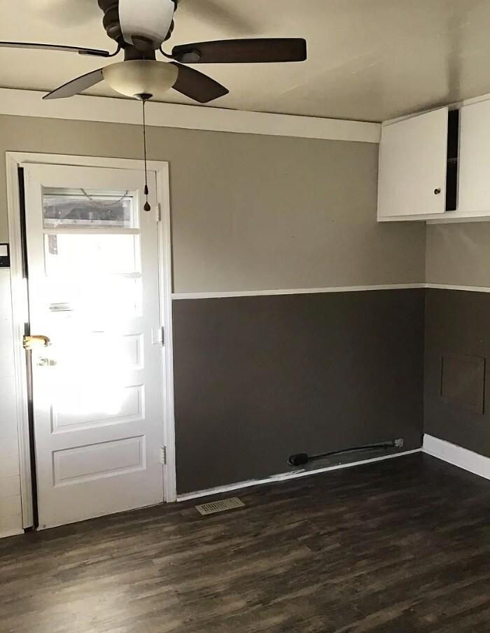 Building Photo - 208 E 34th St