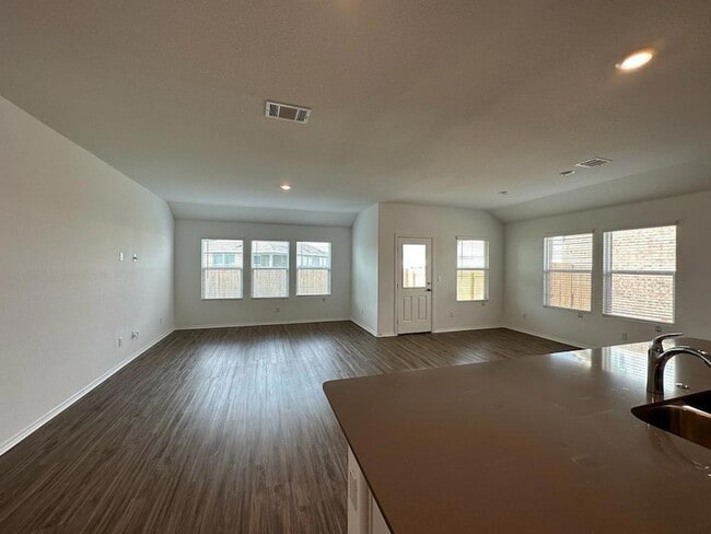 Building Photo - 232 Golden Grove Pkwy