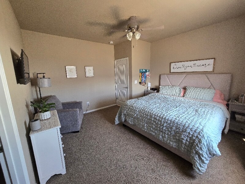 Building Photo - 5212 Crested Hill