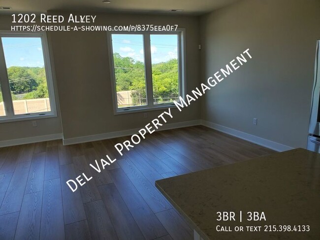 Building Photo - 1202 Reed Aly