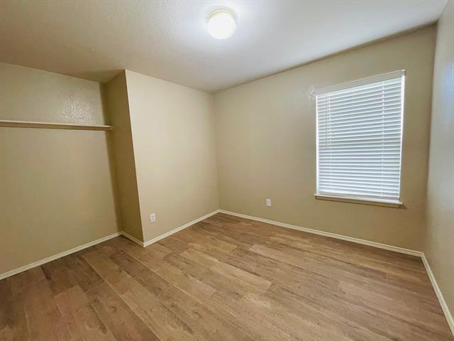Building Photo - 614 Rockbrook Dr