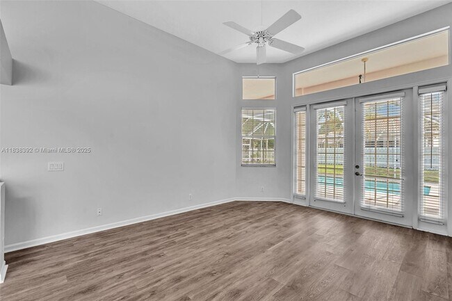 Building Photo - 794 Lake Blvd