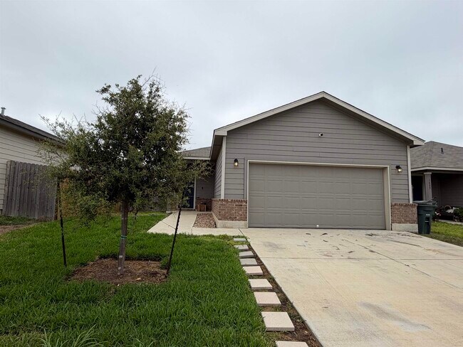 Building Photo - 1607 Decano Ln