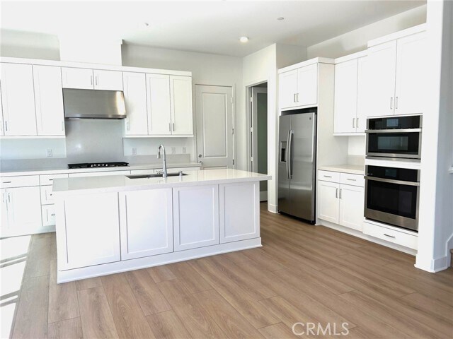Building Photo - 309 Loon