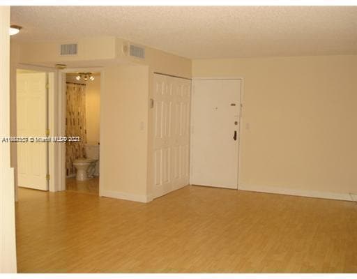 Building Photo - 17021 N Bay Rd