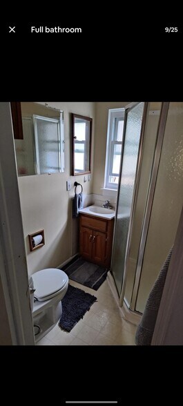 Building Photo - 160 Azalea Rd