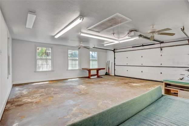 Building Photo - 230 N Briggs Ave