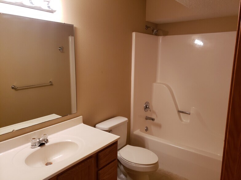 Master Bathroom - 888 Boston Way
