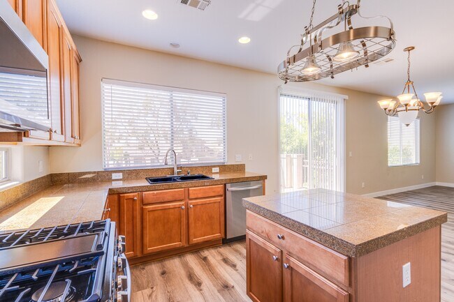 Building Photo - 9017 Picket Fence Ave