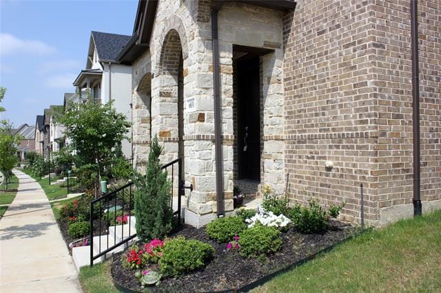 Building Photo - 6831 Verandah Wy