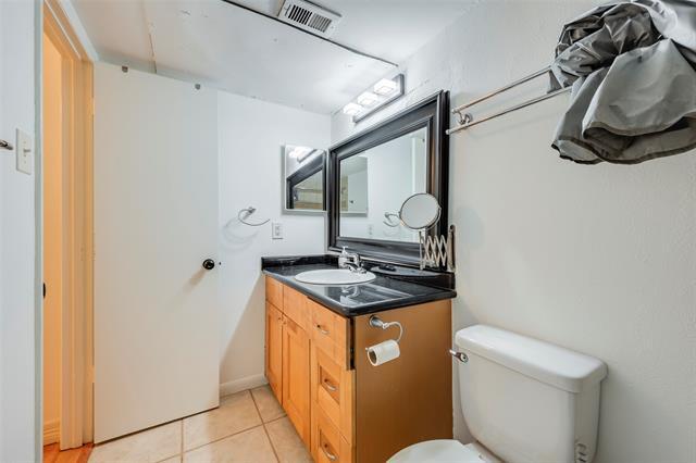 Building Photo - 4327 Holland Ave