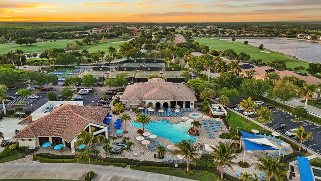 Building Photo - 10307 Heritage Bay Blvd