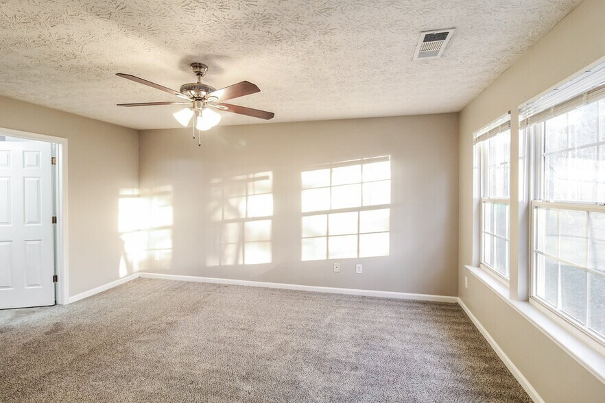 Building Photo - 1247 Matt Moore Ct