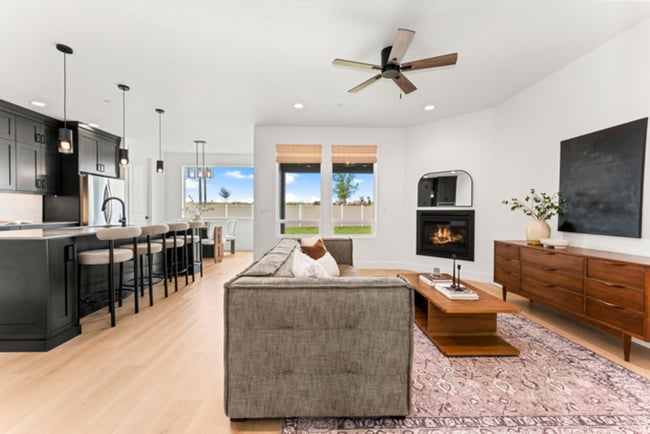 Building Photo - Modern Living in the Heart of Southeast Boise