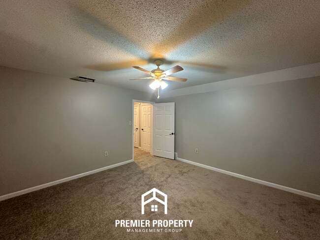 Building Photo - Newly Renovated 3BR/2BA Executive Home in Cordova | Granite Counters & 2,100 Sq Ft