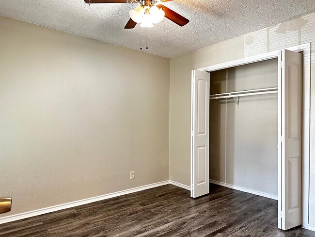 Building Photo - 6110 Wheless Cove