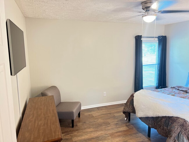 Building Photo - 3714 Cozy Ct