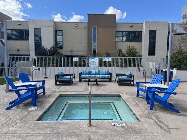 Building Photo - 353 E Bonneville Ave