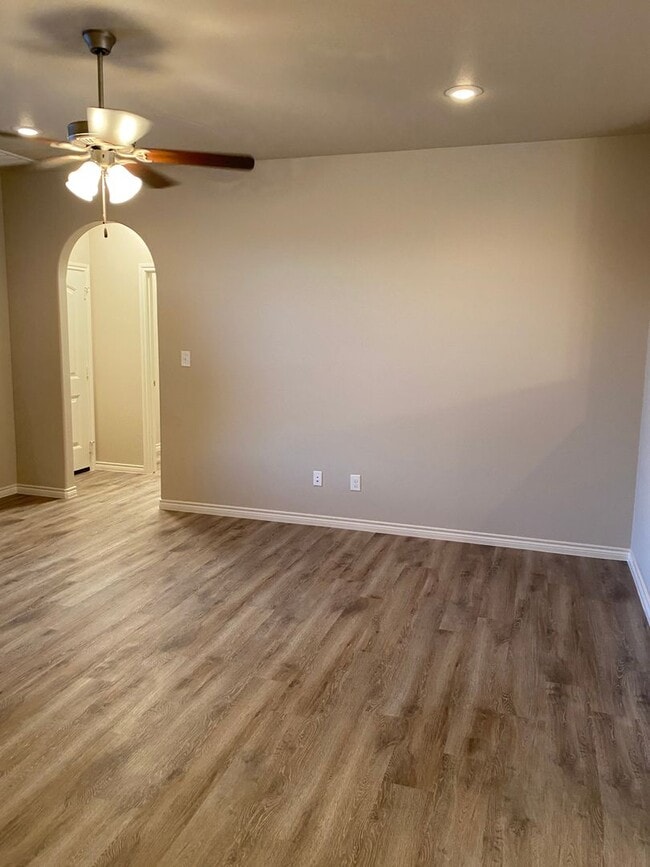 Building Photo - Beautiful Custom Brick Home "The Remington" Open Concept with huge backyard! JULY 1ST!