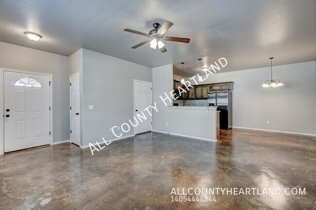 Building Photo - 1736 Eighty-Niner Ter