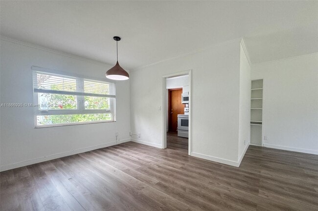 Building Photo - 7635 SW 57th Ave