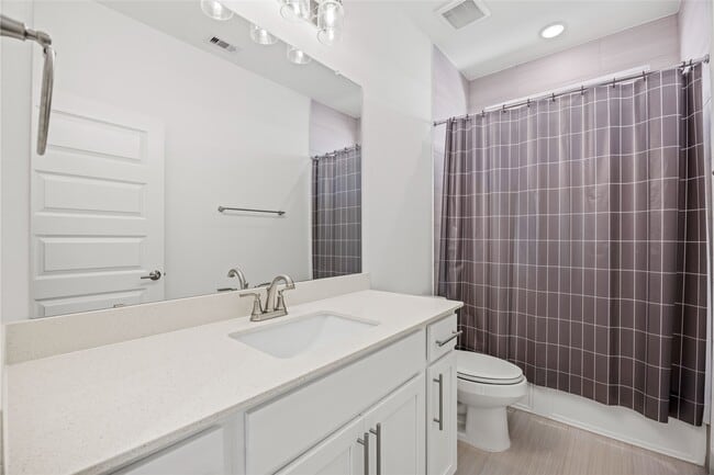 Building Photo - 24807 Lobelia Gdn Ln