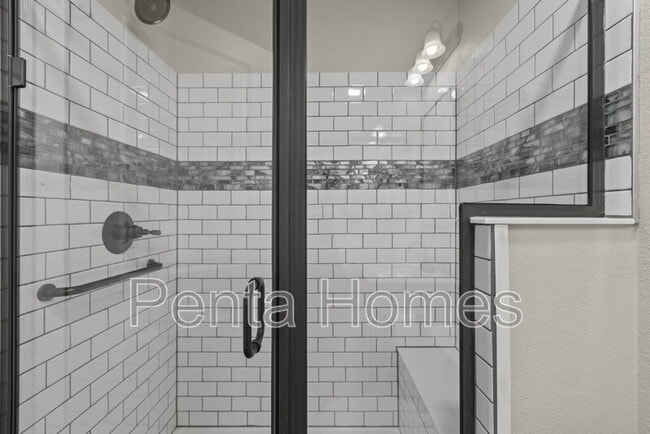 Building Photo - 1708 W 50th St