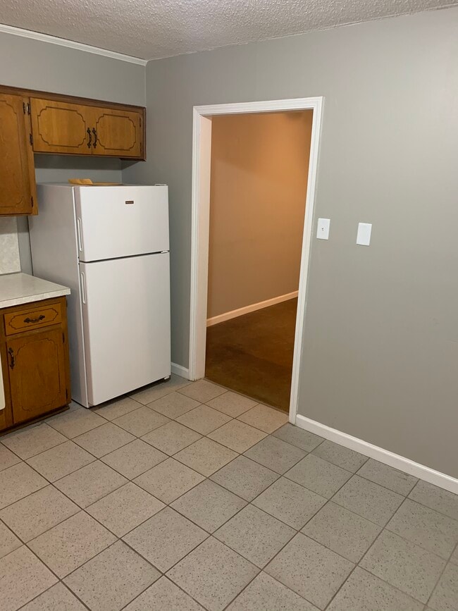 Building Photo - 1321 Bruce St