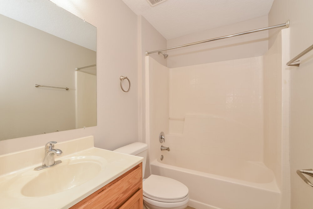 Building Photo - 2104 Aitkin Loop