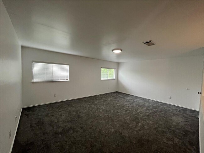 Building Photo - 3245 Elizabeth Anne Ln