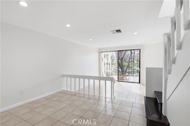 Building Photo - 252 Pineview