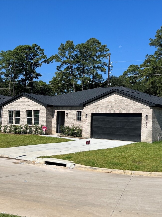 Building Photo - 2606 Piemonte Ave