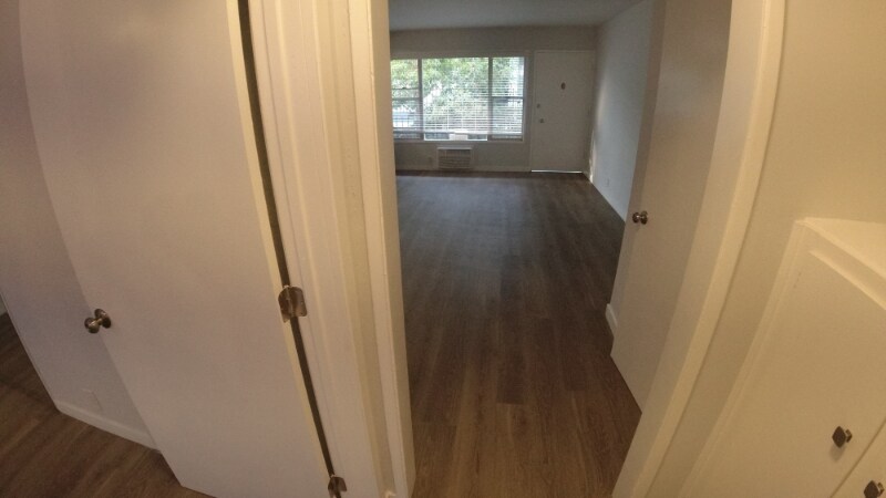 Building Photo - 750 Hayworth Ave