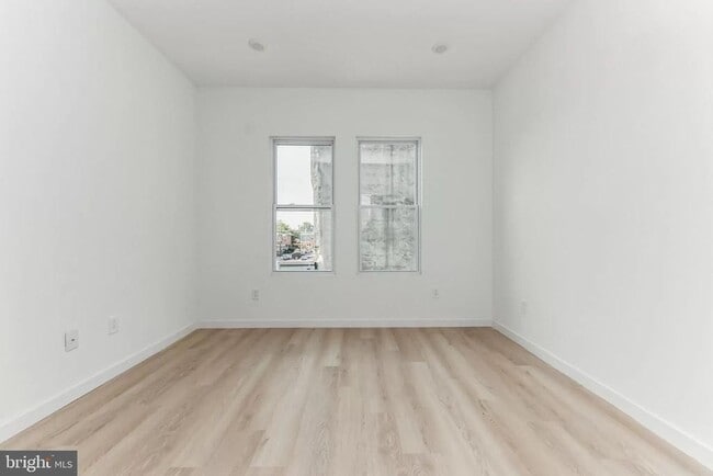 Building Photo - 5102 Arch St