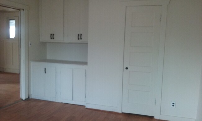 Building Photo - JGOFF Washington