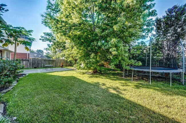 Building Photo - 22726 Shannon Falls Ct