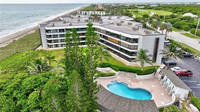 Primary Photo - NEW RENOVATED SUNTIDE A BEACH CONDO