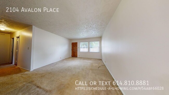 Building Photo - Three Bedroom Garden Apartment- Columbus